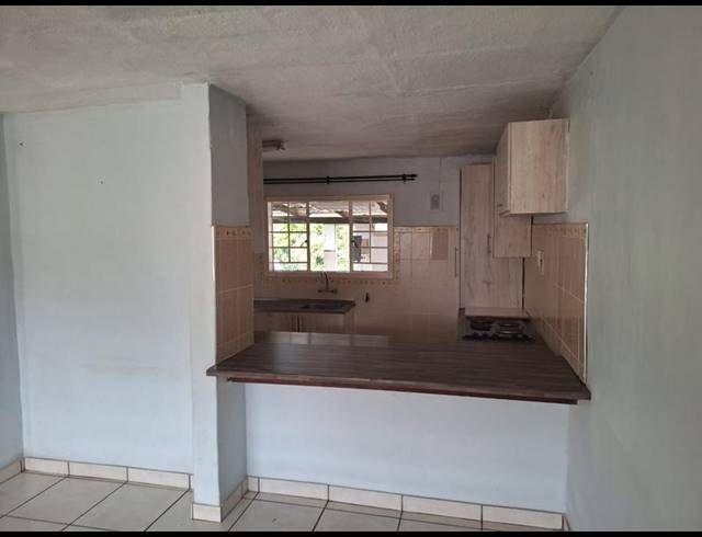 3 BEDROOM PROPERTY TO RENT IN NEWLANDS EAST